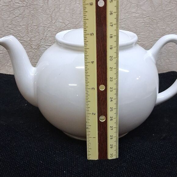 Elegant Pristine England Pier 1 White Teapot Set - Picture 6 of 12